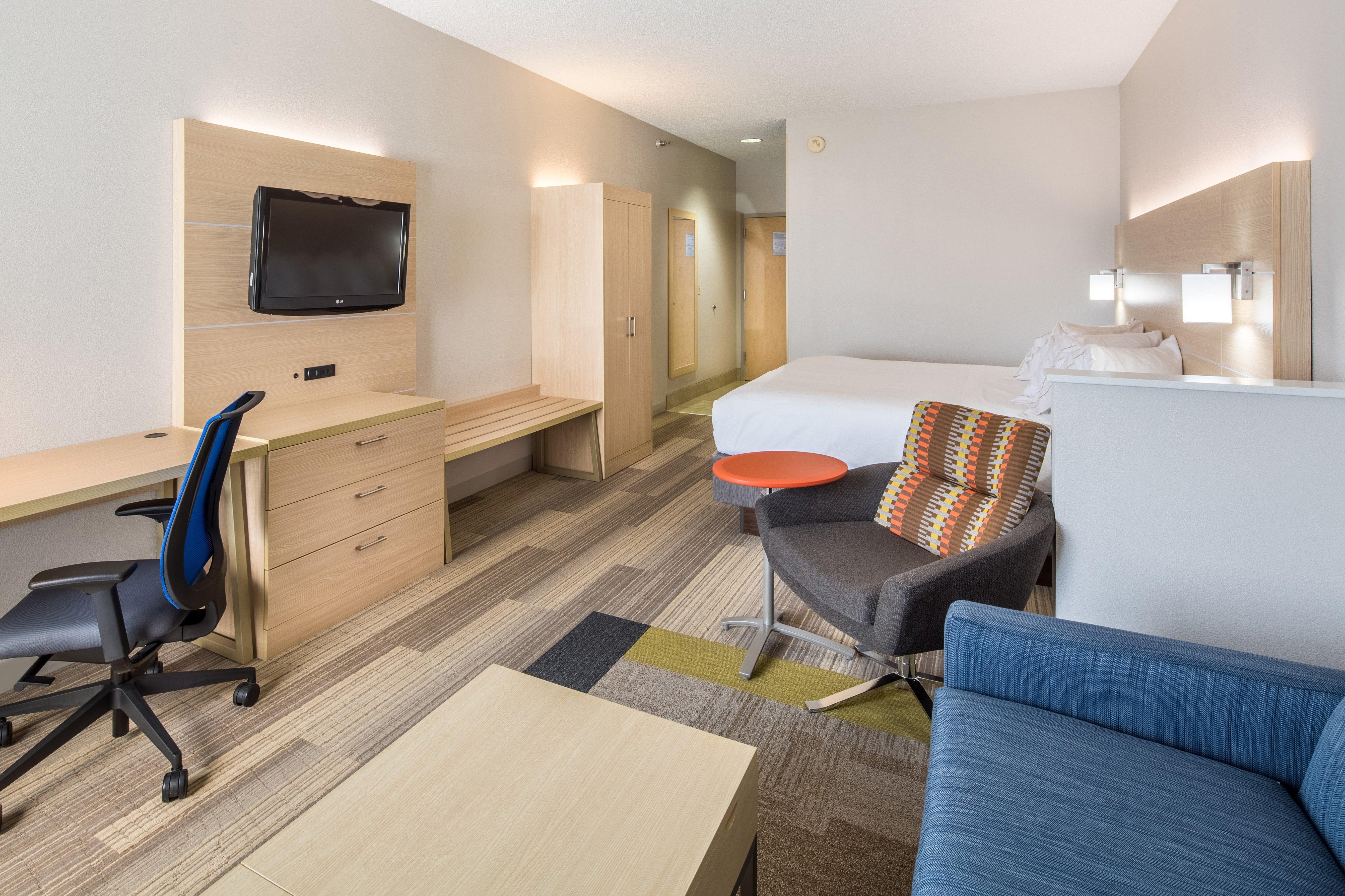 Holiday Inn Express Cedar Rapids - Collins Road By Ihg Exterior foto